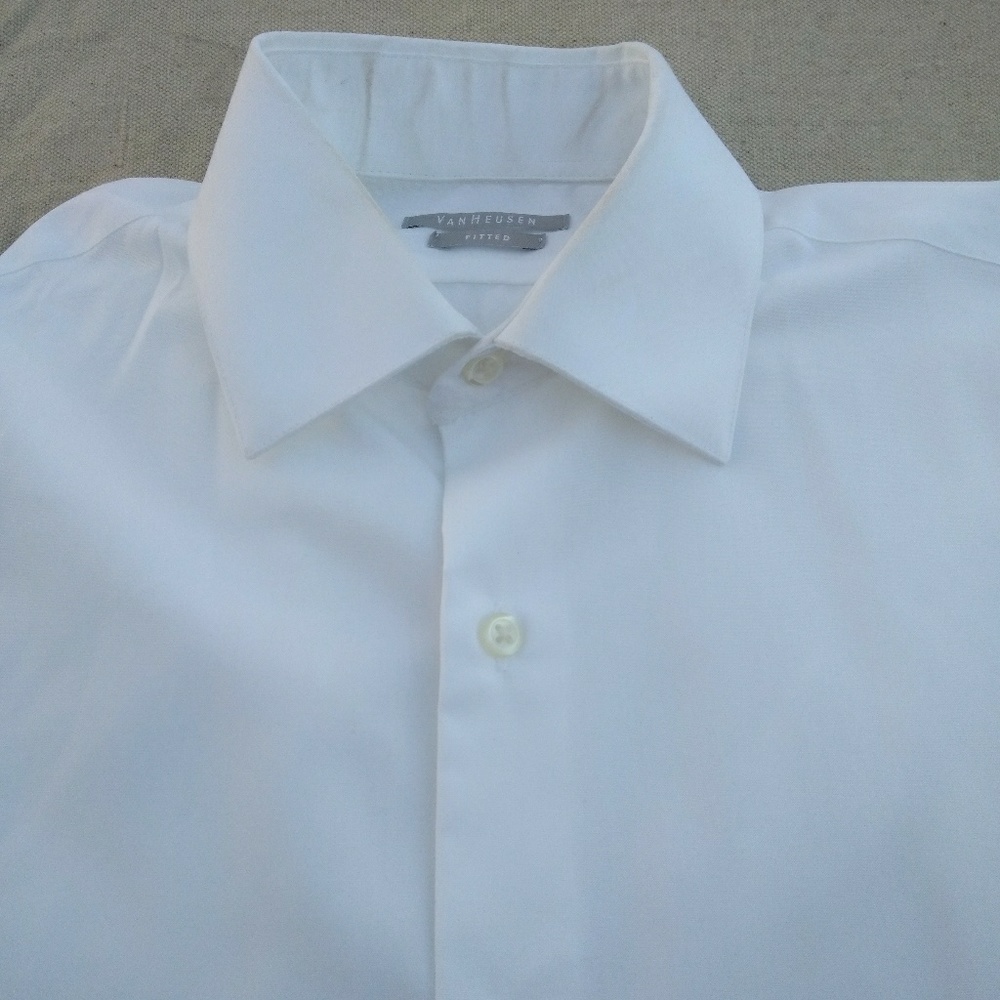 VAN HEUSEN
